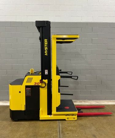 RECONDITIONED 2014 HYSTER R30XM3